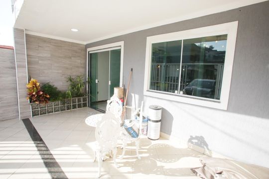Varanda de casa para alugar com 3 quartos, 200m² em Taquara, Rio de Janeiro
