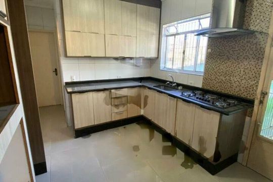Casa à venda com 3 quartos, 150m² em Cidade Dutra, São Paulo