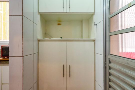 Casa à venda com 4 quartos, 200m² em Jardim Umarizal, São Paulo