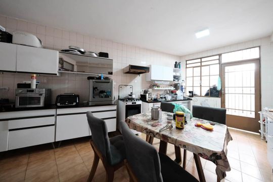 Cozinha de casa à venda com 6 quartos, 330m² em Jardim Coimbra, São Paulo