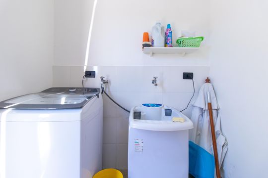 Área de Serviço de casa para alugar com 4 quartos, 300m² em Gramado, Cotia