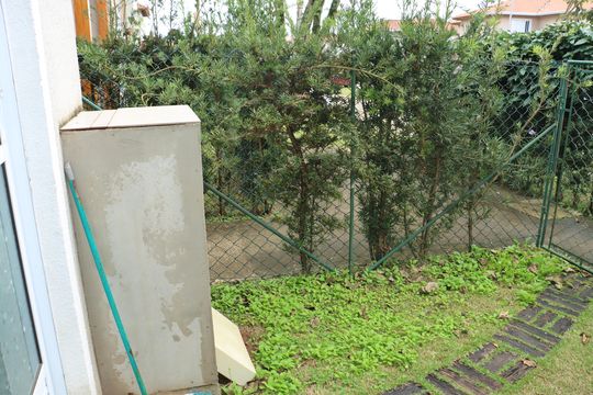 Casa de Condomínio para alugar com 2 quartos, 50m² em Chácara Belverde, Cotia