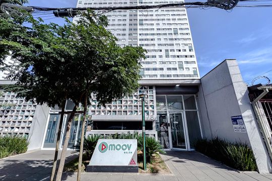 Fachada com Plaquinha de apartamento para alugar com 2 quartos, 38m² em Quarta Parada, São Paulo