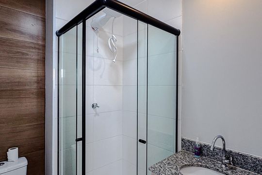 Banheiro de apartamento para alugar com 2 quartos, 38m² em Quarta Parada, São Paulo