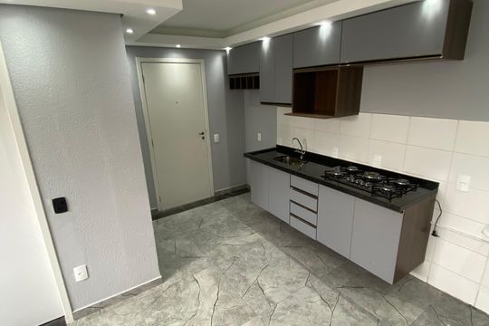 Cozinha de apartamento à venda com 2 quartos, 35m² em Cidade São Mateus, São Paulo