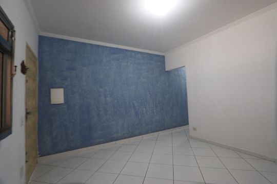 Sala de casa para alugar com 3 quartos, 120m² em Vila Antonieta, São Paulo