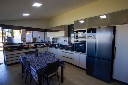 Casa de Condomínio para alugar com 3 quartos, 850m² em Setor Habitacional Vicente Pires, Brasília