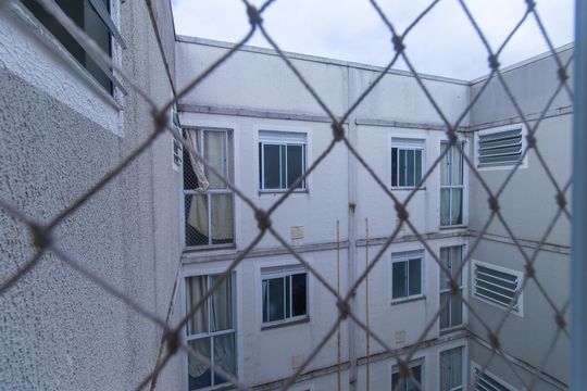 Vista da Sala de apartamento para alugar com 2 quartos, 39m² em Lajeado, Cotia
