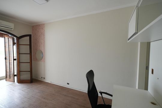 Casa para alugar com 4 quartos, 380m² em Vila Eldizia, Santo André