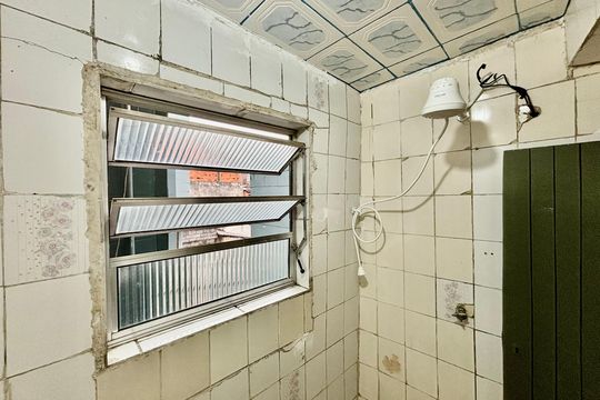 Banheiro  de apartamento para alugar com 1 quarto, 40m² em Vila Ponte Rasa, São Paulo