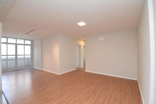 Sala de apartamento à venda com 3 quartos, 87m² em Bigorrilho, Curitiba