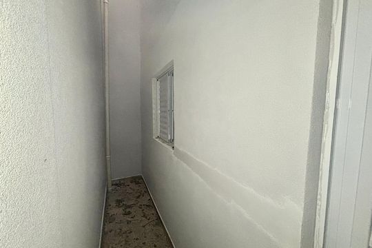 Corredor  de apartamento para alugar com 2 quartos, 44m² em Água Fria, São Paulo