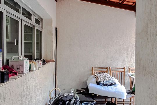 Área externa de casa para alugar com 2 quartos, 120m² em Cambuci, São Paulo