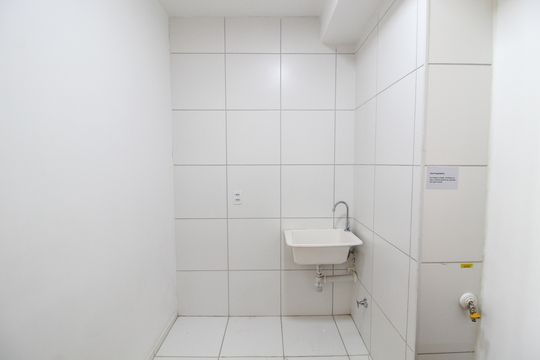 Área de Serviço de apartamento para alugar com 2 quartos, 37m² em Jaguaré, São Paulo