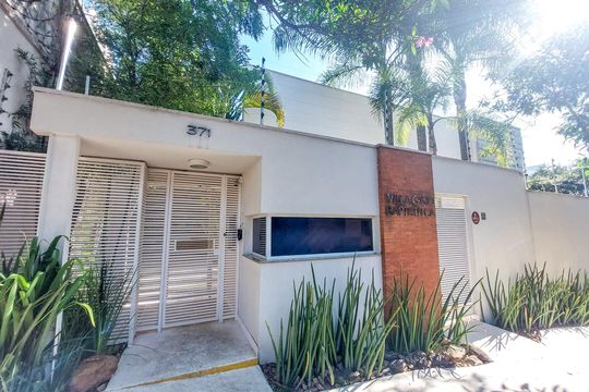 Fachada de casa de condomínio para alugar com 4 quartos, 431m² em Campo Belo, São Paulo