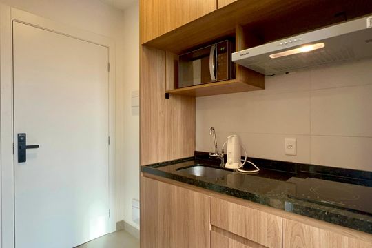 Cozinha de kitnet/studio para alugar com 1 quarto, 28m² em Pinheiros, São Paulo