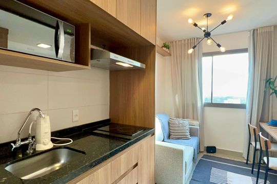 Cozinha de kitnet/studio para alugar com 1 quarto, 28m² em Pinheiros, São Paulo