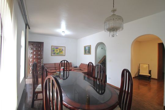 Sala de jantar de casa para alugar com 4 quartos, 200m² em Jardim Ipanema (zona Sul), São Paulo