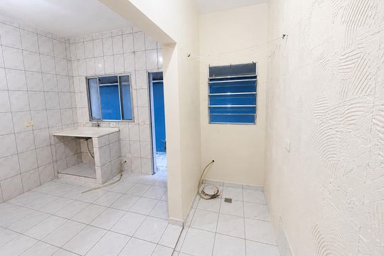 Cozinha de casa para alugar com 1 quarto, 50m² em Jardim Barbacena, Cotia