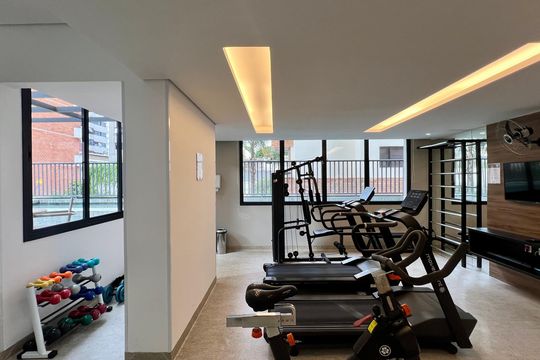 Academia de kitnet/studio para alugar com 1 quarto, 33m² em Pinheiros, São Paulo