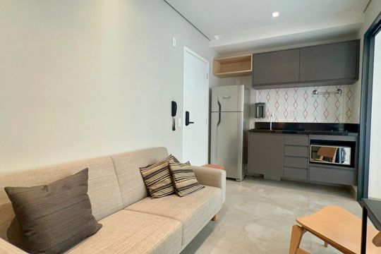 Sala de kitnet/studio para alugar com 1 quarto, 33m² em Pinheiros, São Paulo