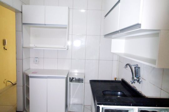 Cozinha de apartamento à venda com 2 quartos, 50m² em Irajá, Rio de Janeiro