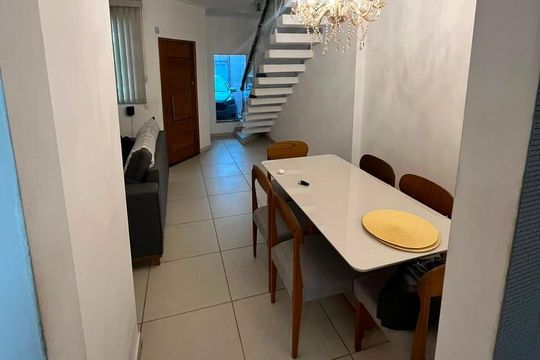Sala de casa à venda com 2 quartos, 100m² em Campo Grande, Rio de Janeiro