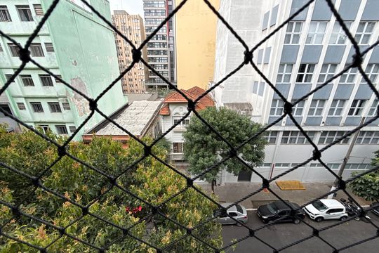Vista Quarto de apartamento à venda com 2 quartos, 48m² em Vila Buarque, São Paulo