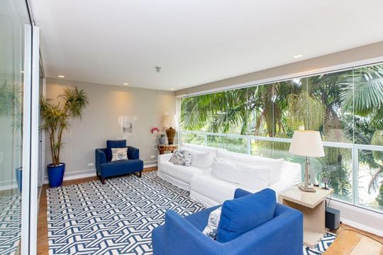 Apartamento à venda com 3 quartos, 180m² em Campo Belo, São Paulo