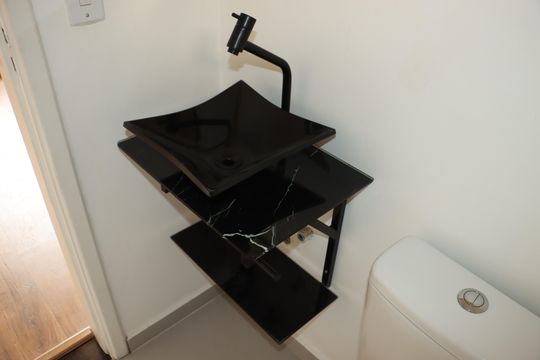 Lavabo de apartamento para alugar com 2 quartos, 48m² em Chácara Ondas Verdes, Cotia
