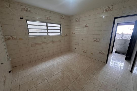 Sala de casa para alugar com 2 quartos, 75m² em Vila Santa Lucia, São Paulo