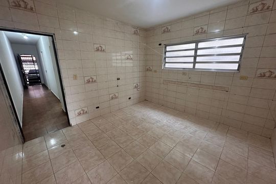 Sala de casa para alugar com 2 quartos, 75m² em Vila Santa Lucia, São Paulo