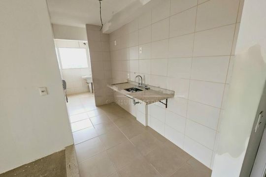 Apartamento à venda com 2 quartos, 86m² em Vila Emir, São Paulo