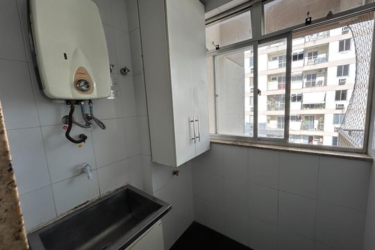 Área de Serviço de apartamento para alugar com 2 quartos, 61m² em Praça Seca, Rio de Janeiro