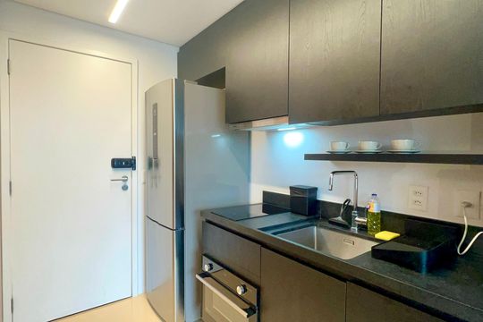 Cozinha de kitnet/studio à venda com 1 quarto, 28m² em Pinheiros, São Paulo