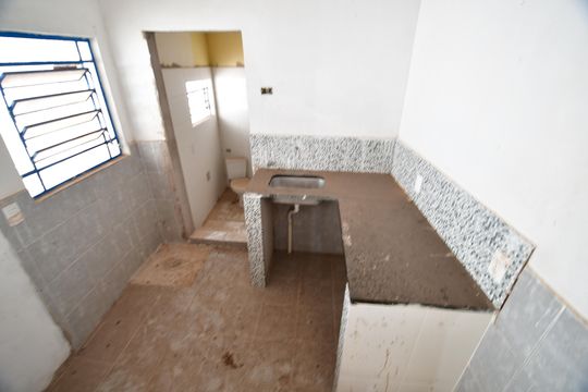 Cozinha Fundos de casa à venda com 3 quartos, 162m² em Jardim Proença, Campinas