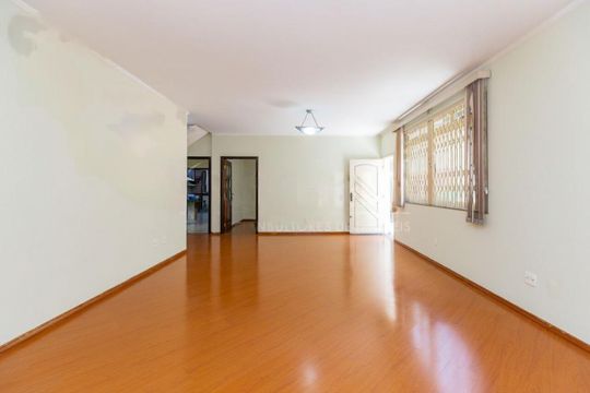 Casa à venda com 4 quartos, 332m² em Indianópolis, São Paulo