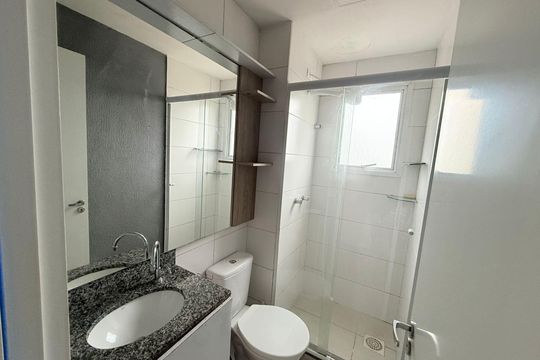 Banheiro de apartamento para alugar com 2 quartos, 49m² em Passo das Pedras, Gravataí