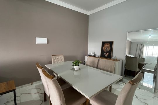 Casa à venda com 3 quartos, 141m² em Techno Park, Campinas