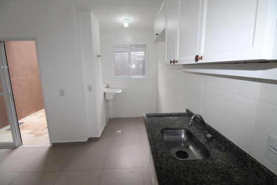 Cozinha de apartamento para alugar com 2 quartos, 52m² em Urbanova, São José dos Campos