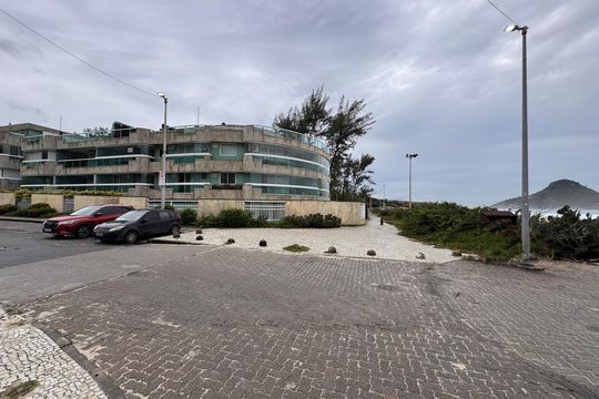Fachada de apartamento para alugar com 2 quartos, 86m² em Recreio dos Bandeirantes, Rio de Janeiro