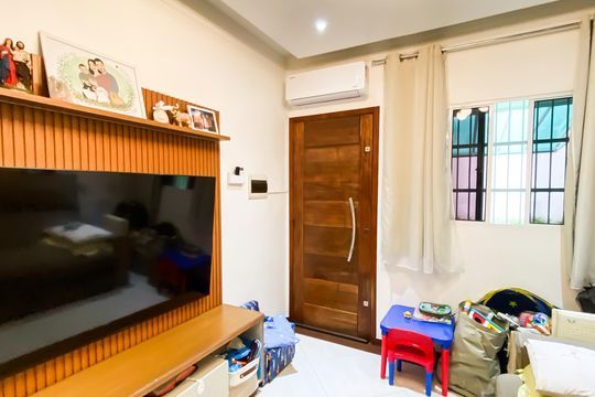 Sala  de casa de condomínio à venda com 2 quartos, 74m² em Jardim Popular, São Paulo