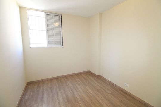 Quarto 1 de apartamento para alugar com 2 quartos, 70m² em Jardim Apolo, São José dos Campos