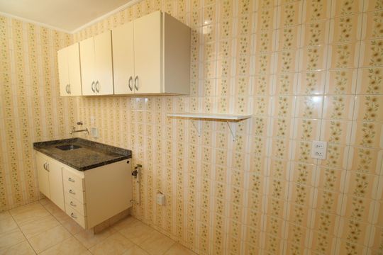 Cozinha de apartamento para alugar com 2 quartos, 70m² em Jardim Apolo, São José dos Campos