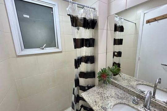 Banheiro Social de apartamento para alugar com 2 quartos, 68m² em Cachambi, Rio de Janeiro