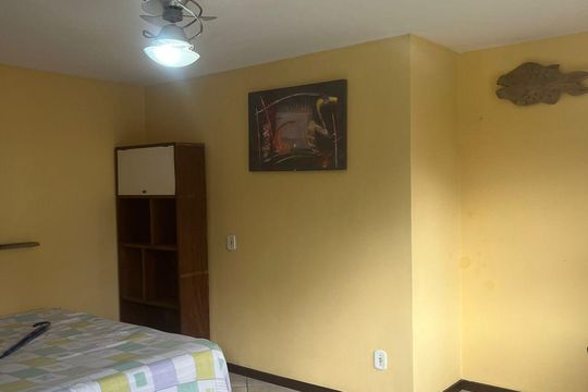Área externa de kitnet/studio para alugar com 1 quarto, 44m² em Rio do Ouro, São Gonçalo