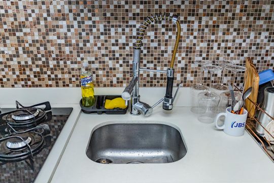 Cozinha de apartamento à venda com 2 quartos, 47m² em Jardim Belaura, São Paulo