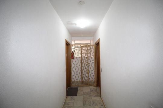 Corredor de apartamento à venda com 3 quartos, 91m² em Cristo Redentor, Porto Alegre