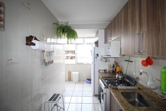 Cozinha de apartamento à venda com 3 quartos, 91m² em Cristo Redentor, Porto Alegre