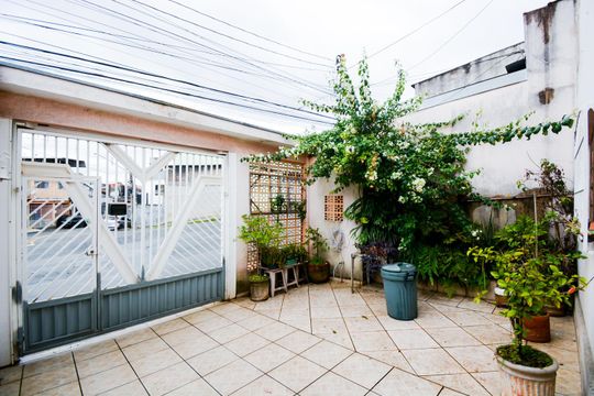 Garagem de casa à venda com 3 quartos, 194m² em Jardim Divinolandia, Guarulhos